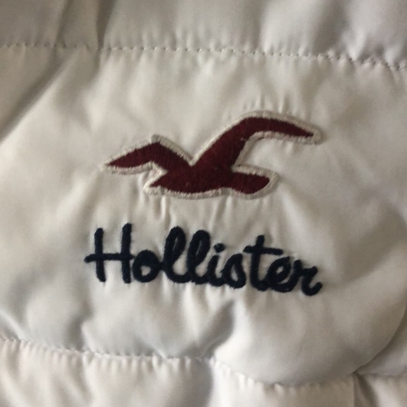 White Hollister jacket - Picture 2 of 6
